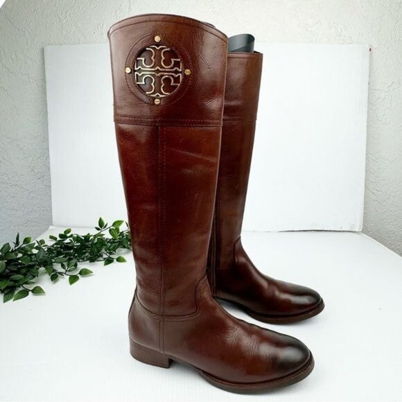Tory Burch Kiernan leather Riding Boots gold logo size 7 - Picture 10 of 11